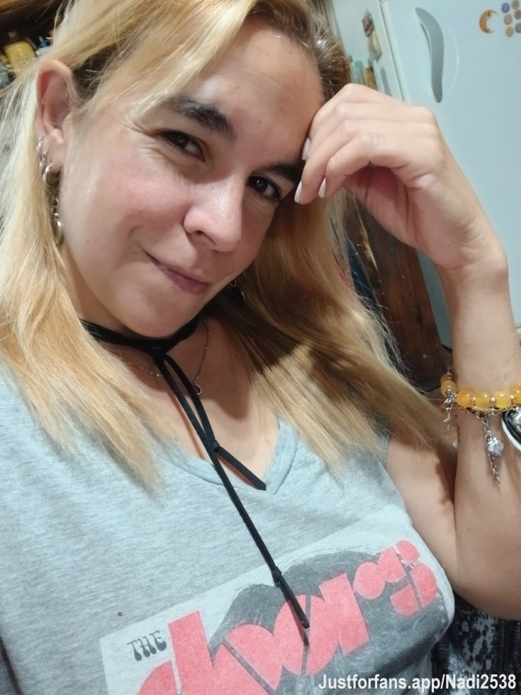 Lunes