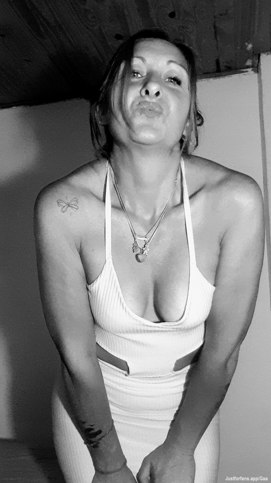 💋